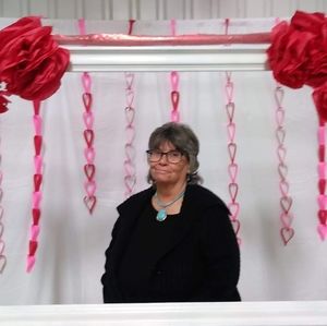 Meet your Posher, Connie